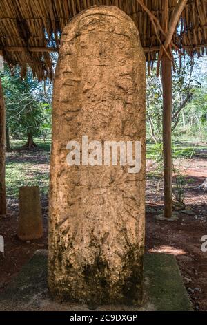 Die Ruinen der Maya-Stadt Sayil sind Teil der prähispanischen Stadt Uxmal UNESCO-Weltkulturerbe-Zentrum in Yucatan, Mexiko. Stockfoto