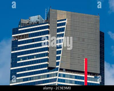 Menschen auf der Aussichtsplattform des Eureka Tower, dem höchsten Gebäude in Melbourne. Stockfoto