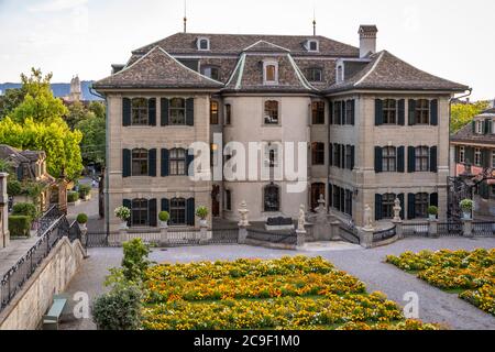 Barockgarten und Gebäude von Rechberg in Zürich, Schweiz Stockfoto