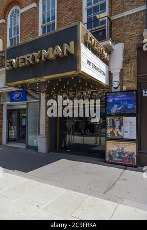 Vordereingang zum Everyman Cinema in der Baker Street, London, England, Großbritannien Stockfoto