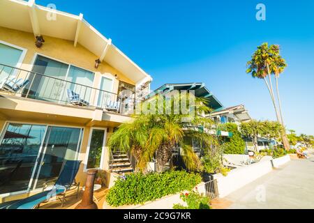 Luxushäuser in Balboa Island, Orange County. Südkalifornien, USA Stockfoto