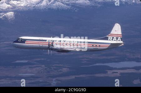 REEVE ALEUTIAN AIRWAYS LOCKHEED L-188 ELECTRA. Stockfoto