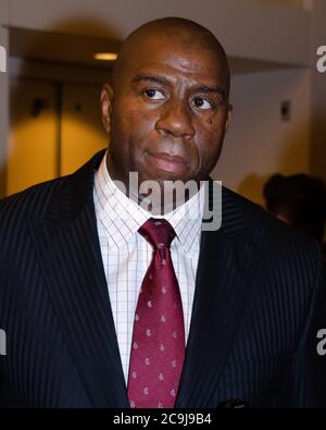 17. November 2012, Los Angeles, Kalifornien, USA: Earvin 'Magic' Johnson Jr. nimmt an der Kareem Abdul-Jabbar Celebrity Roast Teil, die von George Lopez moderiert wird. (Bild: © Billy Bennight/ZUMA Wire) Stockfoto