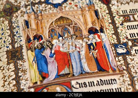 Detail einer Faksimile-Seite aus Les Grande Heures de Jean Duc de Berry, dem berühmten Stundenbuch, das der Herzog von Berry 1409 in Auftrag gab Stockfoto