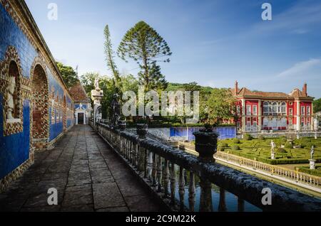 LISSABON, PORTUGAL - 6. FEBRUAR 2019: Gärten des Palastes der Marquis de Fronteira in Lissabon, Portugal, am 6. februar 2019. Der historische palast Stockfoto