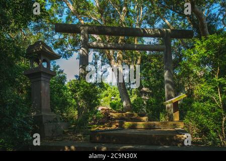 Japanisches Tor (torii), Überreste des Yuli-Schreins in Hualien, Taiwan Stockfoto