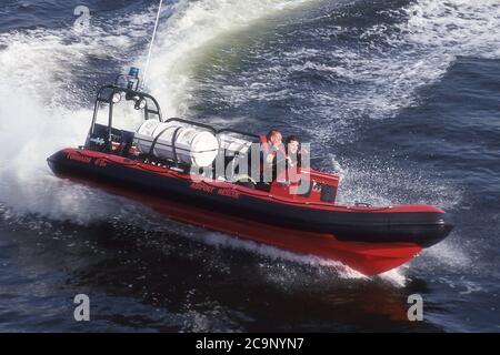 FEUER / RETTUNGSBOOT VOM LONDON CITY AIRPORT VERWENDET. Stockfoto