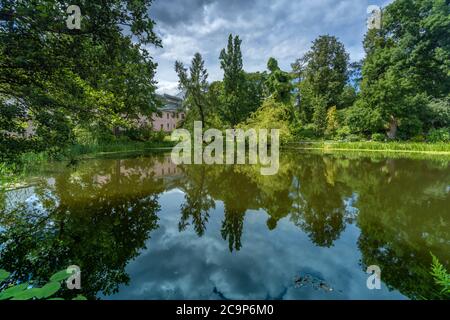 Schöne Universität Tartu Botanischer Garten in Tartu, die zweitgrößte Stadt Estlands. Und das geistige Zentrum des Landes, Heimat der Stockfoto