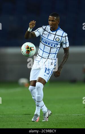 Ashley Young (Inter) während des italienischen 'Serie A'-Spiels zwischen Atalanta 0-2 Inter im Gewiss-Stadion am 01. August 2020 in Bergamo, Italien. Quelle: Maurizio Borsari/AFLO/Alamy Live News Stockfoto