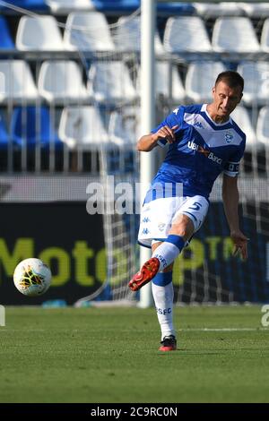 Daniele Gastaldello (Brescia) beim italienischen 'Serie A'-Spiel zwischen Brescia 1-1 Sampdoria im Mario Rigamonti-Stadion am 01. August 2020 in Brescia, Italien. Quelle: Maurizio Borsari/AFLO/Alamy Live News Stockfoto