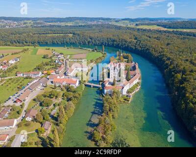 Herbstliche Landschaft in der Nähe Rheinau Kloster Stockfoto