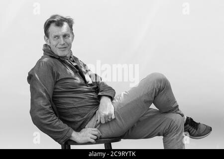 Schauspieler Jason Flemyng, 53, fotografiert mit sozialer Distanzierung während des Lockdown in London, 18. Mai 2020. Stockfoto