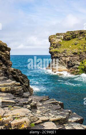 St Nectans Glen - wunderschöne Aussicht auf die Berge in Cornwall Stockfoto