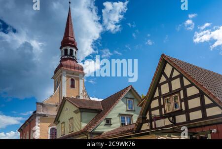 Altstadt von Parnu, die viertgrößte Stadt Estlands und ein beliebter Ferienort mit einer charmanten Altstadt und großen Stränden an der Ostsee. Stockfoto