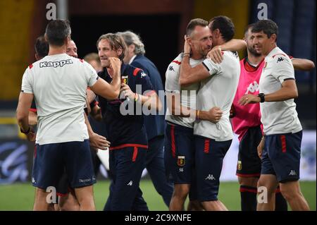 Genua, Italien. 02nd Aug, 2020. genua Jubel während Genua vs Hellas Verona, italienische Serie EIN Fußballspiel in Genua, Italien, August 02 2020 Kredit: Unabhängige Fotoagentur/Alamy Live Nachrichten Stockfoto