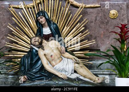 christliche Statue tot jesus Mutter heilige maria Frömmigkeit madonna Stockfoto