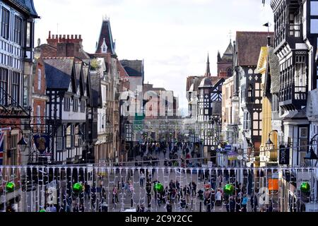 weihnachtsschmuck, watergate Street chester, england, großbritannien Stockfoto