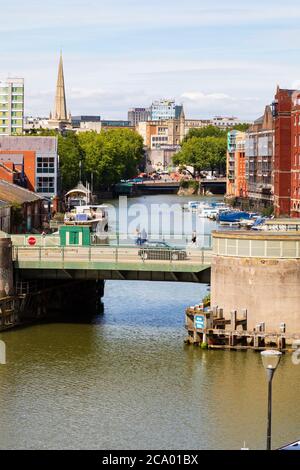 Princes Street Swing Bridge, Bristol, England. Juli 2020 Stockfoto