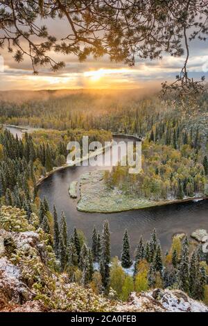 Herbstansicht in Oulanka National Park Landschaft Stockfoto