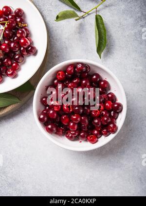 Frische Kirschen entsteint Stockfoto