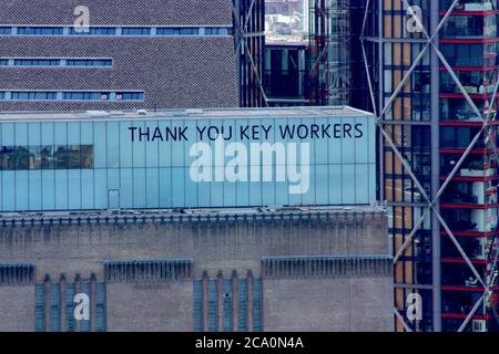 Vielen Dank Key Workers, Tate Modern, Southbank, London Stockfoto