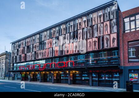 Everyman Theatre Liverpool in der Hope Street. Nach dem Wiederaufbau im Jahr 2014 wiedereröffnet, Architekten Haworth Tompkins. RIBA Stirling Preisträger 2014. Stockfoto