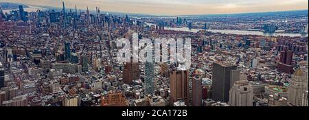 Augenblick auf Manhattan mit Blick nach Norden vom 1 World Trade Center Stockfoto