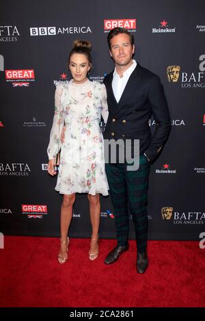 LOS ANGELES - 6. JANUAR: Elizabeth Chambers, Armie Hammer bei der BAFTA Tea Party 2018 Ankunft im Four Seasons Hotel Los Angeles am 6. Januar 2018 in Beverly Hills, CA Stockfoto