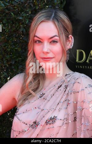 LOS ANGELES - APR 27: Annika Noelle bei den Daytime Emmy Awards 2018 - Creative im Pasadena Civic Auditorium am 27. April 2018 in Pasadena, CA Stockfoto