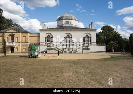 Chiswick House eine palladianische Villa aus dem frühen 18. Jahrhundert in Chiswick, London, England, Großbritannien Stockfoto