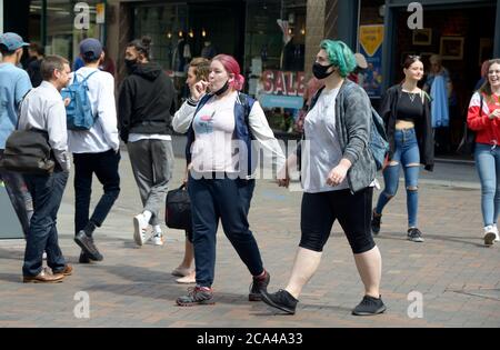 Übergewichtige Paar zu Fuß in Nottingham. Stockfoto