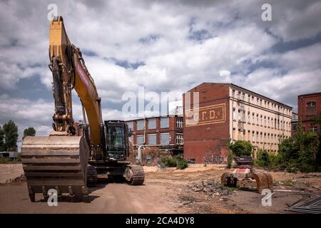 Historische Gebäude der ehemaligen Gasmotorenfabrik Deutz der Klöckner Humboldt Deutz AG auf deutz-muelheimer Straße im Stadtteil Mülheim, Colo Stockfoto