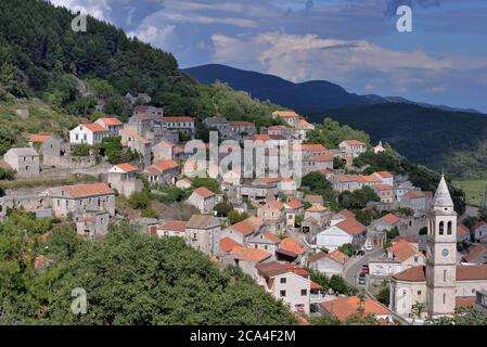 SMOKVICA STADT AUF DER INSEL KORCULA IN KROATIEN. TRADITIONELLE STEINARCHITEKTUR Stockfoto