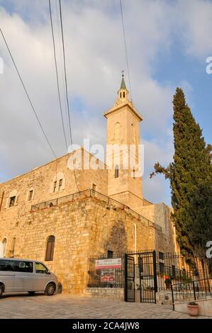 Israel, Jerusalem, St. Johannes der Täufer Kirche, Johannes BaHarim, in Ein-Kerem. in der zweiten Hälfte des 19. Jahrhunderts erbaut auf den Ruinen der früheren Durch Stockfoto