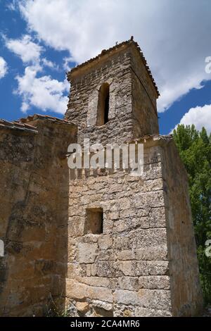 Mosarabische Kirche Ermita Santa Cecilia in Barriosuso in Kastilien und Leon, Spanien Stockfoto