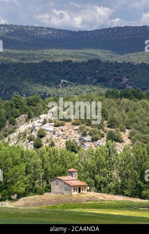 Mosarabische Kirche Ermita Santa Cecilia in Barriosuso in Kastilien und Leon, Spanien Stockfoto