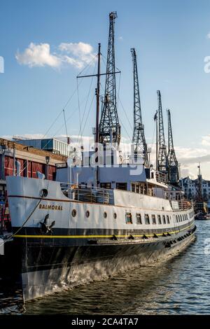 Ausflug Schiff MV Balmoral angedockt in Bristol für Reparatur arbeiten, Bristol, England, UK Stockfoto