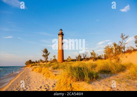 Blick auf Leuchtturm, Little Sable Point Lighthouse in der Nähe von Mears, Michigan, USA Stockfoto