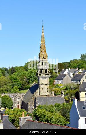 Frankreich, Finistere, Landerneau Daoulas Country, La Roche Maurice, Pfarrhaus, Kirche Saint Yves Stockfoto