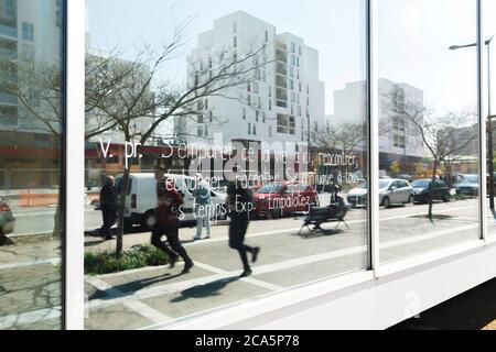 Frankreich, Haute Garonne, Toulouse, Empalot, Szene des Lebens auf einer Straße im Stadtzentrum Stockfoto