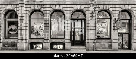 Schaufensterfronten auf der Straße, Old Montreal, Montreal, Quebec Provence, Kanada Stockfoto