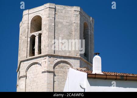 Monte Sant'Angelo, Apulien/Italien- 08/19/2008- die Stadt Apulien, Süditalien, Wallfahrtsort für das Heiligtum des heiligen Erzengels Michael Stockfoto