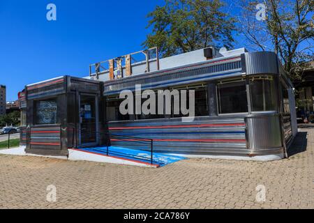 Baltimore, MD, USA - 26. Juli 2011: Das Hollywood Diner wurde in mehreren Filmen gezeigt, wie "Diner", "Liberty Heights" und "Leepless in Seattle". Stockfoto