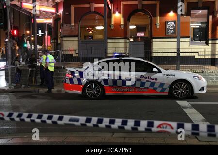 Parramatta, Sydney, Australien. Oktober 2015. Polizei absperren die Straßen um den Ort der Schießerei, in dem ein Polizei-IT-Arbeiter und Stockfoto