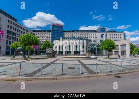 Börsenplatz mit Landesbank Baden-Württemberg und Friedrichsbau, Stuttgart, Innenstadt, Bundesland Baden-Württemberg, Süddeutschland Stockfoto