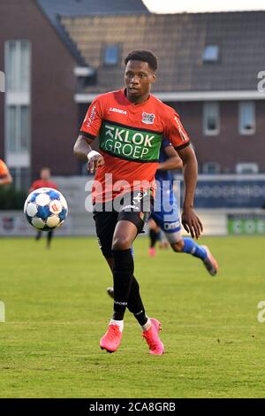 Groesbeek, Niederlande. August 2020. GROESBEEK 04-08-2020, Fußball, Sportpark Zuid, freundlich, Saison 2020-2021, NEC-Spieler Jonathan Okita während des Spiels De Treffers - NEC 0-2 Credit: Pro Shots/Alamy Live News Stockfoto