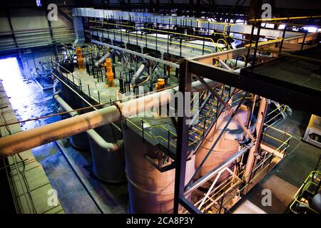 Akbakay/Kasachstan - April 23 2012: Pumpstation der Goldbergbau- und Verarbeitungsanlage. Goldindustrie und Produktion. Altynalmas Unternehmen. Stockfoto