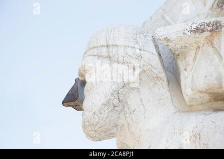 Steinstatue von Sior Antonio Rioba, befindet sich in Venedig, Campo dei Mori, im Cannaregio Viertel, Italien Stockfoto