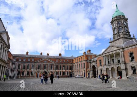 Dublin - August 2019: Platz in der Nähe des Schlosses von Dublin Stockfoto