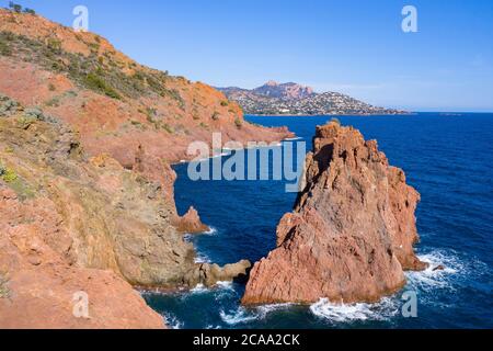 Luftaufnahme des Cap Esterel bei Saint Raphael im Departement Var, Frankreich Stockfoto